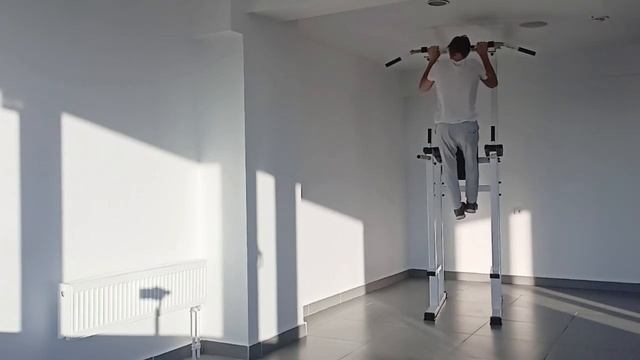 Лесенка на турнике максимально 8 подходов в сумме 30 раз смотреть онлайн