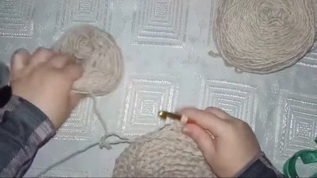 Вяжем и распускаем с Nilena Sans. смотреть онлайн