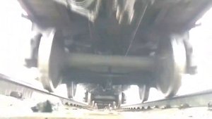 Камера под поездом