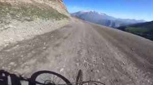 Полное видео ГОНКА С ГОРЫ ВЫСОТОЙ В 3,5км   самая сложная трасса в мире 25км на велосипедах