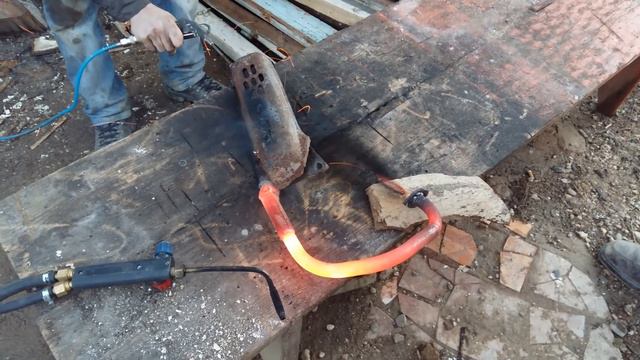 Глушитель, который не чистили 35 лет! смотреть онлайн