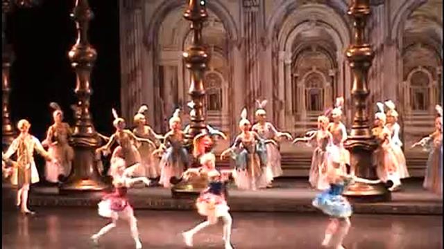 Фрагменты балета " Золушки" О.М.Виноградов. Исполняла партию Мачехи 2010г. смотреть онлайн