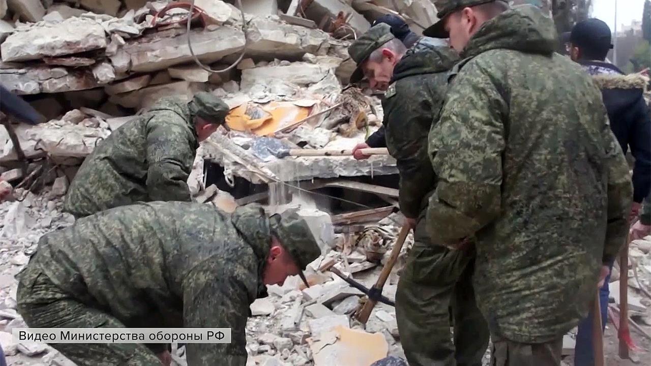 Российские военные в Сирии по указанию Сергея Шойгу направлены на разбор завалов
