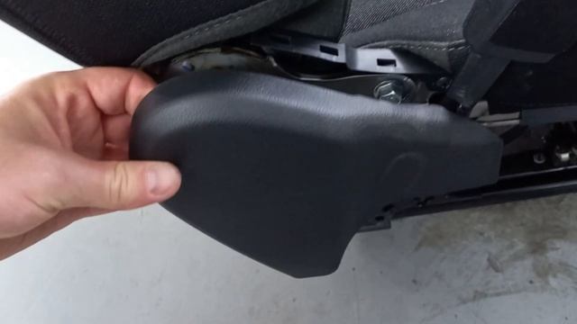 Установка чехлов на примере Hyundai I-30 PD. Стоит или нет? смотреть онлайн