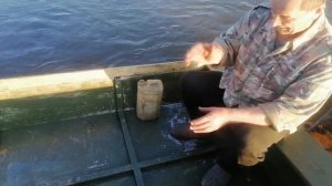 Часть  2 . Лодка  плоскодонка  :  ходовые  качества  ,  спуск  на  воду .