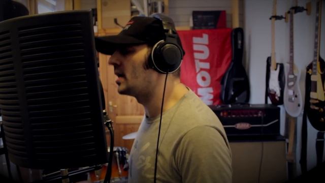 Делаем песню дома вместе с ПРОФИ 1/3 смотреть онлайн