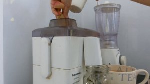 Panasonic MJ-M176P Juicer/Blender