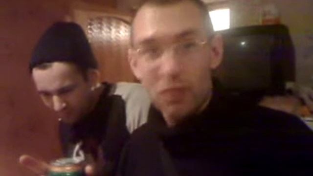 Рыл траншею экскаватор (Urix) смотреть онлайн