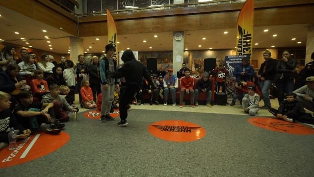 Феодал vs Блэк М l 1/8 брейкинг l Победа Жизни 2019 смотреть онлайн