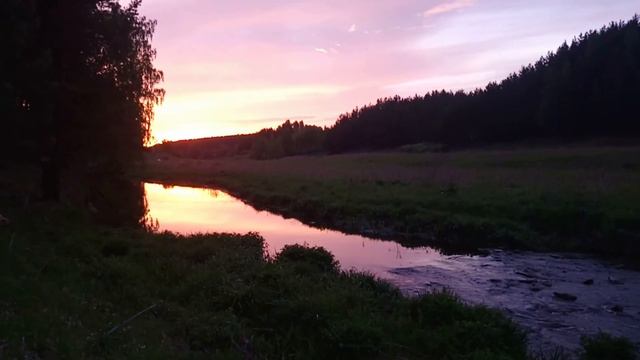 Спасаюсь от голодных воющих зверей, ночую ОДНА в лесу и всячески развлекаюсь!)) Река Камышенка смотреть онлайн