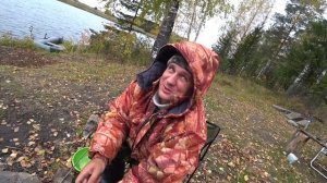 РЫБАЛКА НА ДЕДОВСКИЕ РЕЗИНКИ НА РЕКЕ МАКА! ЛОВИМ ЩУКУ И ГОТОВИМ ГРИБНИЦУ НА БЕРЕГУ! РЫБАЛКА НА УРАЛ