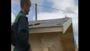 Дачный домик за 2 минуты