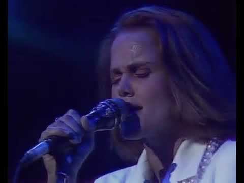 Belinda Carlisle - Whatever It Takes (Live in Birmingham, 26.05.1990) смотреть онлайн