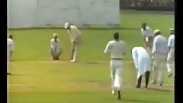 monty python flying circus ita - Inghilterra Islanda e la corsa delle tre смотреть онлайн