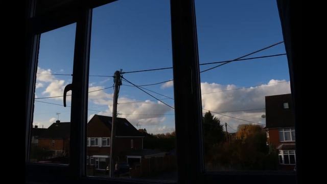 Canon EOS 100D , 18-135mm IS STM , Tripod and a £13 remote trigger (timer) смотреть онлайн