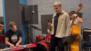 Артемий Хрущалин-You don’t know what love is