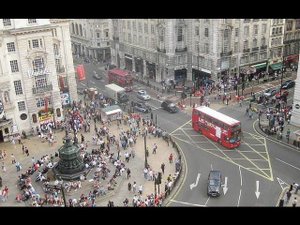 Пикадилли - улица и площадь в Лондоне, где стоит побывать...