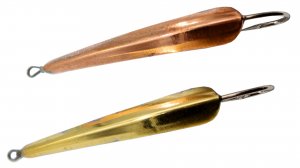 Зимняя блесна с впаяным крючком.