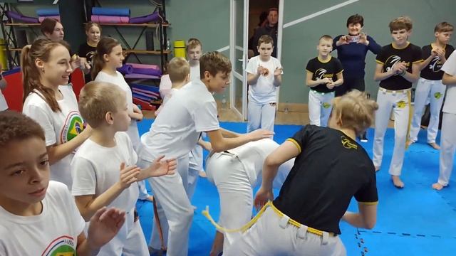 12.02.2023 Na Aruanda Конец Роды в Ялте_Final song on Roda in Yalta смотреть онлайн