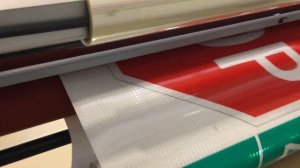 «KALA Mistral 1650, KALA Arkane 1650 - ламинация светоотражающей пленки Avery для дорожных знаков»