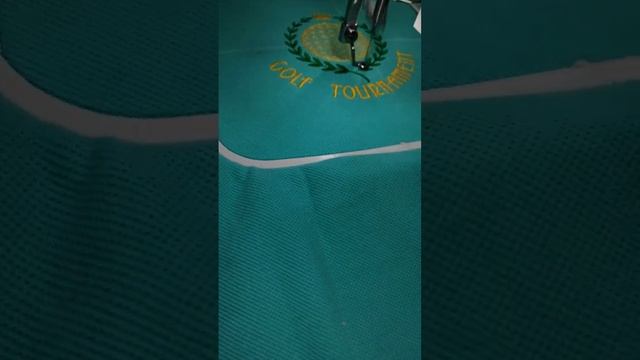 Вышивка на трикотаже, ткань Пике. Верхний стабилизатор не используется, Janome Memory Craft 500 E.