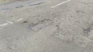 граница между Задонским районом (слева) и Долгоруковским районом(справа)