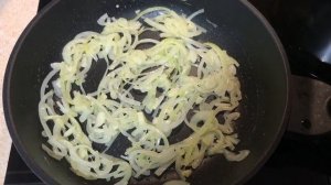 Рапаны с грибами в сливочном соусе