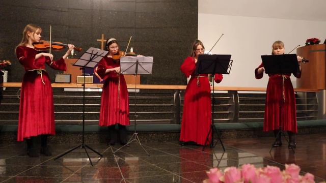 P. Mora Concerto barocco смотреть онлайн