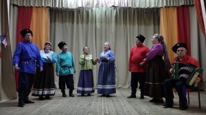 Казачий ансамбль "Вечоры". Плясовая песня донских казаков "При долинушке".