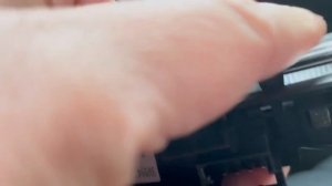 Замена лампы в потолочном плафоне Шкода Кодиак