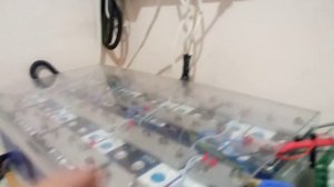 собрал сборку аккумуляторов из ячеек lifepo4 на 190 а/ч для СЭС