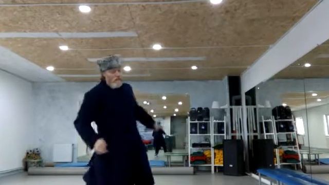 #Фланкировка шашкой в Зеленограде