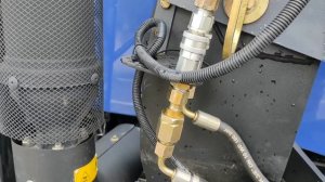 Трактор Lovol TH804 с фронтальным погрузчиком TURS