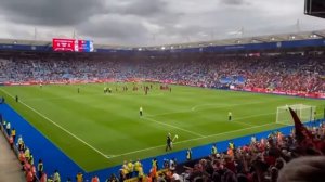 Liverpool fans singing Bob Marley’s Three Little Birds after winning the Community Shield #LFC 🏆