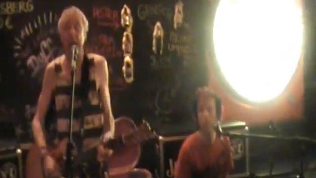 TV SMITH & Vom Ritchie @ Panic Room, Essen, Germany, Pushed Again смотреть онлайн