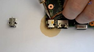 Asus X54h - замена гнезда зарядки. Разборка и ремонт.