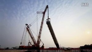 Гусеничный кран XGC88000