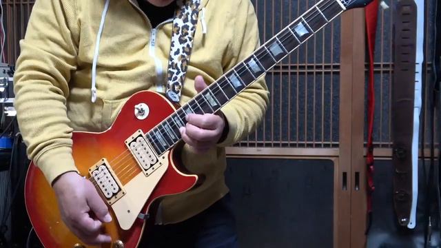 AriaProII LS 800VD 1980 Mods & Kz TrebleBooster+ ibanez WD7+ TS808+Orenge DarkTerror 003 смотреть онлайн