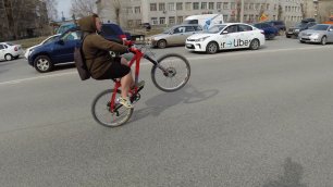 Катаемся на велосипедах по Новосибирску
