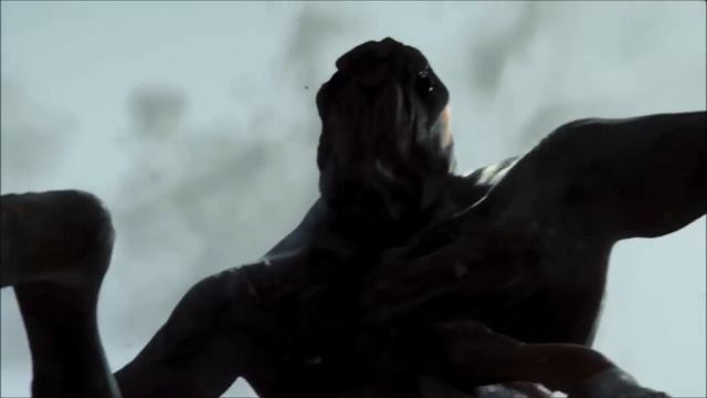 Кловер (Монстро, Кловерфилд) vs Черно Альфа (Тихоокеанский Рубеж) смотреть онлайн