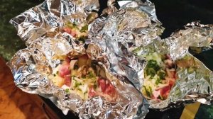 Вкусное блюдо... Красивая подача...Мясо с картофелем  в фольге...