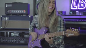 Lari Basilio Demos The Laney Cub Supertop | guitarguitar