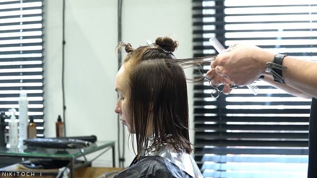 MEDIUM LAYERED HAIRCUT with bangs, how to cut layers for medium length hair - NIKITOCHKIN
