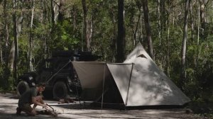 SOLO Bush Camping в Австралии [Отдых, Приготовление пищи на костре, Автомобиль Jeep Wrangler]
