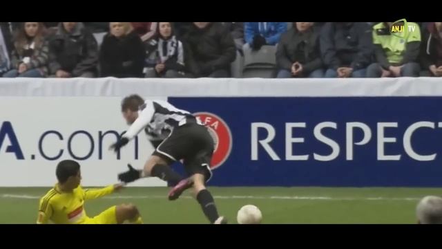 Newcastle 1 - 0 Anji смотреть онлайн