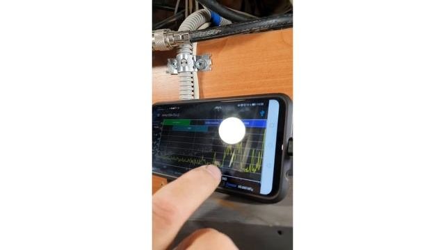 Как ищет ПОМЕХУ от репитера ГРЧЦ и как с ней бороться? Как настроить сотовый усилитель