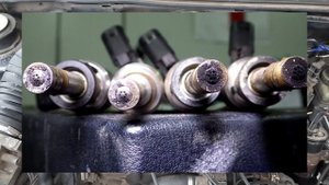 БЕЛЫЙ НАЛЁТ НА СВЕЧАХ ЗАЖИГАНИЯ ПРИЧИНЫ. О ЧЁМ РАССКАЖУТ СВЕЧИ ЗАЖИГАНИЯ?