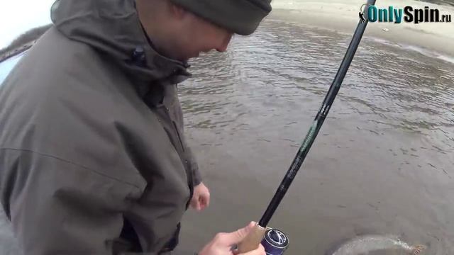 Активный поиск рыбы Ходовая рыбалка со спиннингом #OnlySpin смотреть онлайн
