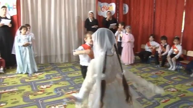 Выпускной группы "Звездочки" МБДОУ № 19 "Сказка" г. Грозный смотреть онлайн