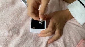 Моё ПЕРВОЕ видео на YOUTUBE!                                        Распаковка браслета PANDORA:))?